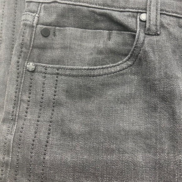 Liverpool Jeans Women 8 Black Beaded Embellishment Raw Hem Kennedy Crop Straight - Picture 5 of 11